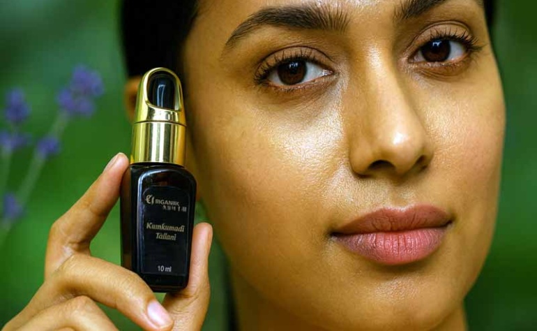 Face Serums Demystified: Choosing the Right One for Your Skin