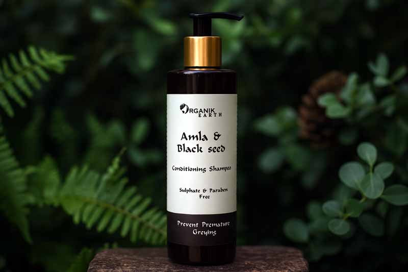 Organic Shampoo: Clean Hair Without Compromise